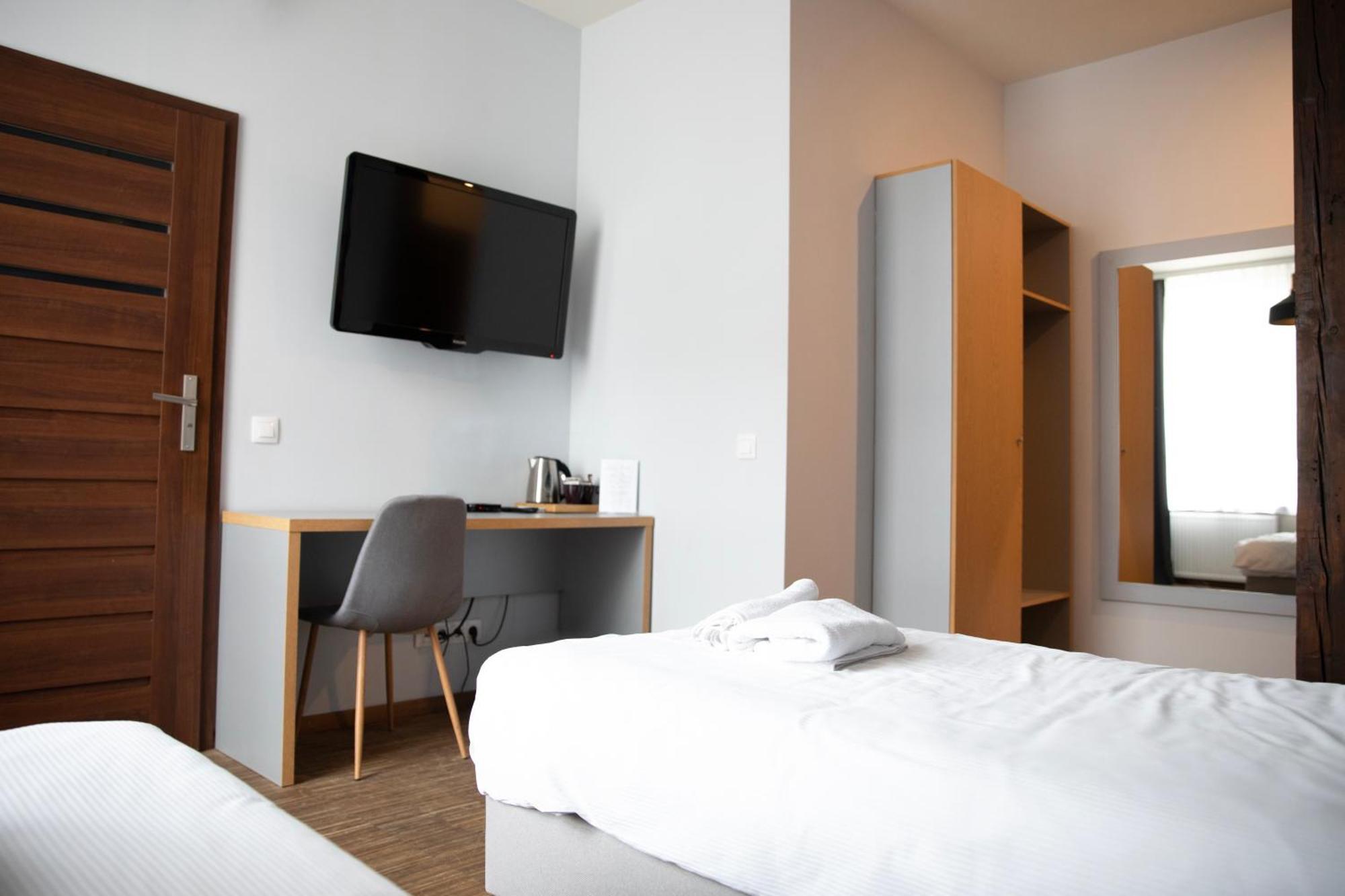 New Adler Bed & Breakfast Łódź Eksteriør billede
